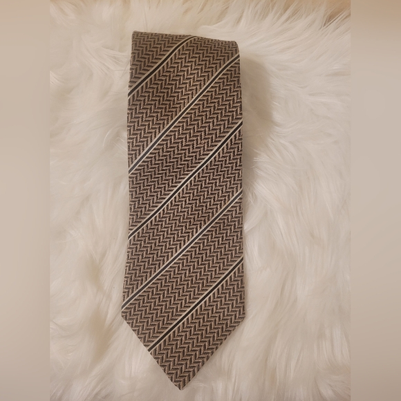 Men's Gianfranco Valentino Necktie Brown & Black 100% Silk Italy Made Hand Finis - Picture 2 of 9